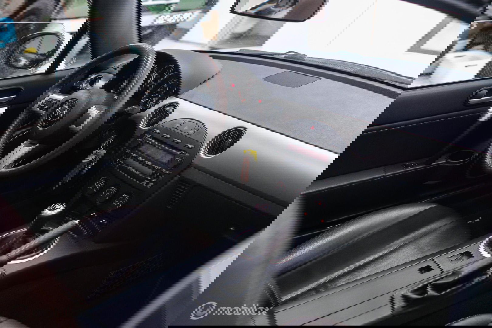 Mazda MX-5 1.8 TS+ | Hardtop | Leder | Top onderhouden | Stoelverwarming | Rijklaarprijs |