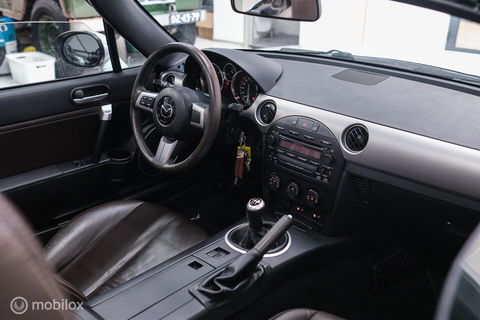 Mazda MX-5 1.8 TS+ | Hardtop | Leder | Top onderhouden | Stoelverwarming | Rijklaarprijs |