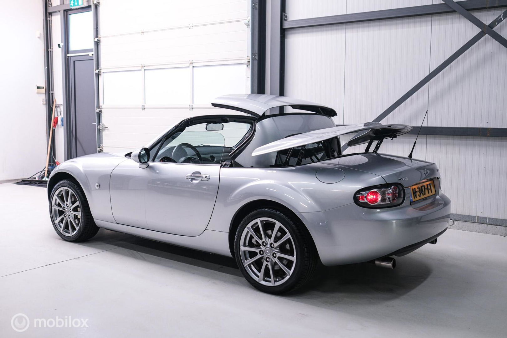Mazda MX-5 1.8 TS+ | Hardtop | Leder | Top onderhouden | Stoelverwarming | Rijklaarprijs |