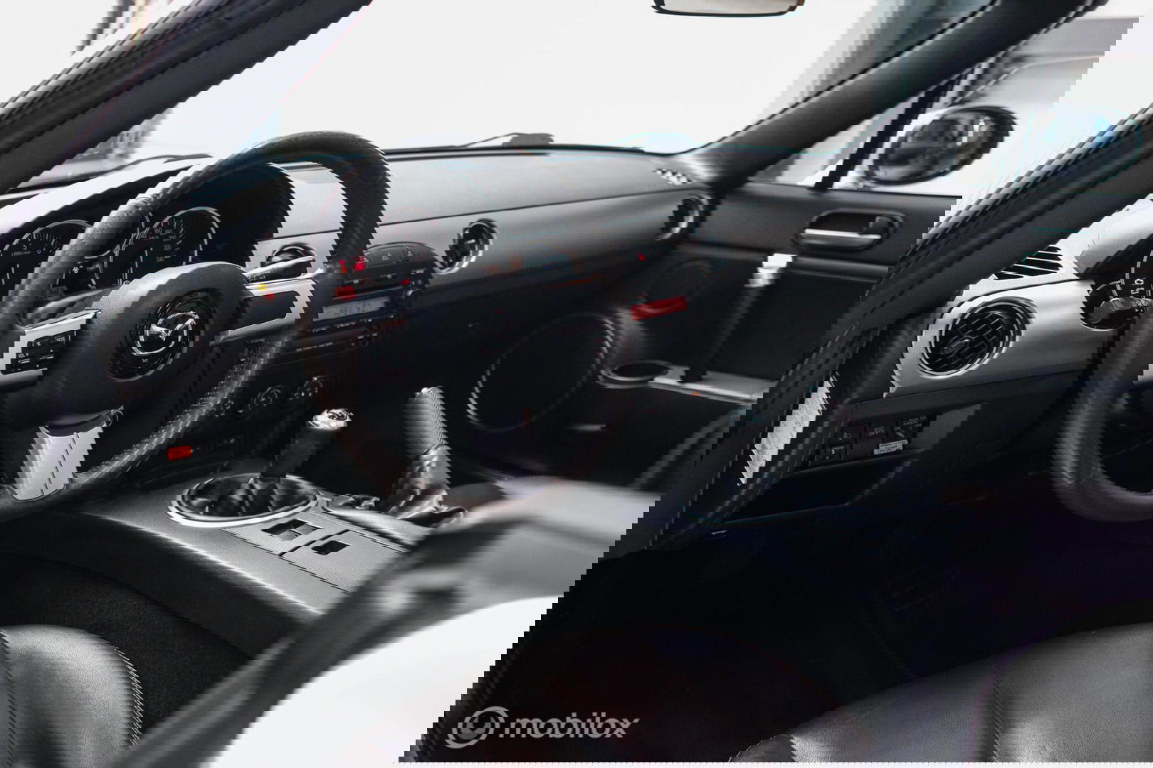 Mazda MX-5 1.8 TS+ | Hardtop | Leder | Top onderhouden | Stoelverwarming | Rijklaarprijs |