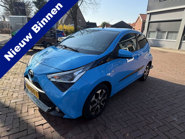 Toyota Aygo - 1.0 VVT-i x-joy Apple Carplay/Android Auto km stand 10.000 Nap 1e eigen