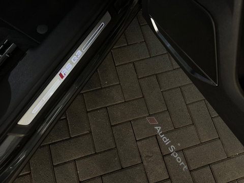 Audi RSQ3 Sportback 2.5 TFSI Quattro Pano|B&O|Keyless|Sfeer