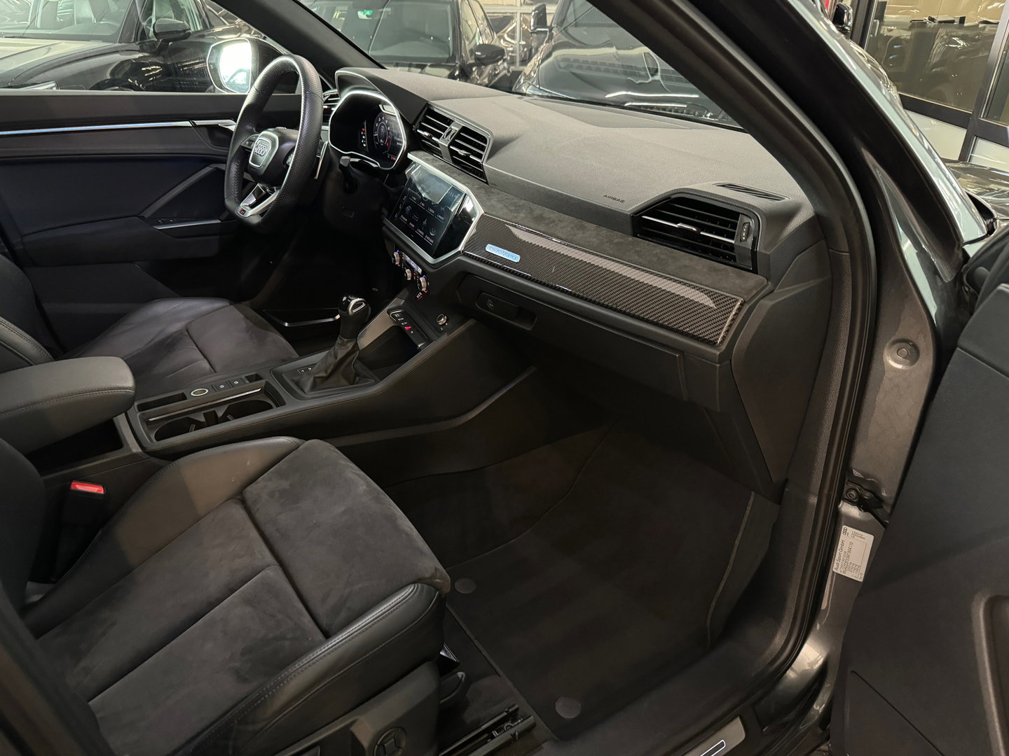 Audi RSQ3 Sportback 2.5 TFSI Quattro Pano|B&O|Keyless|Sfeer