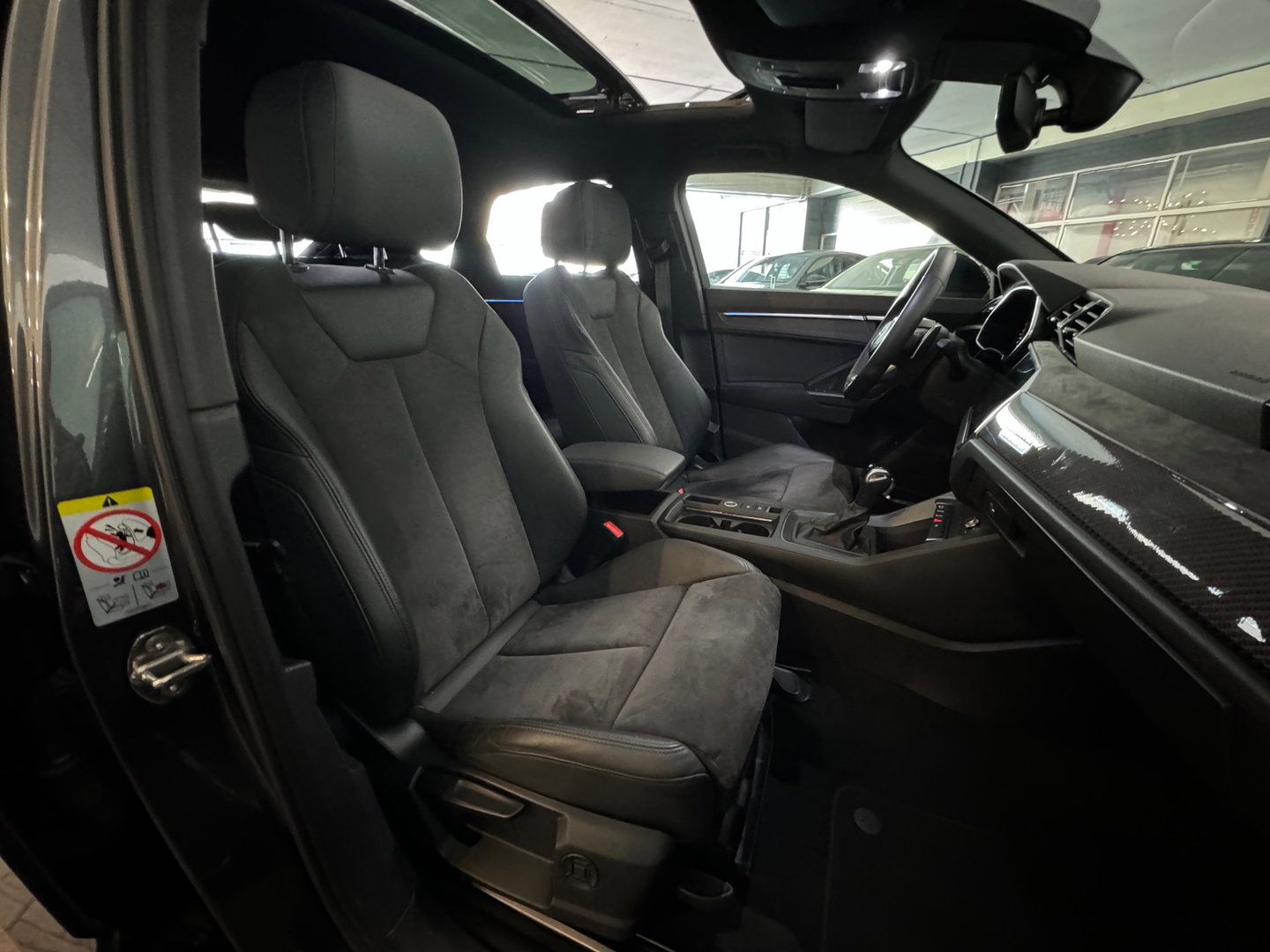 Audi RSQ3 Sportback 2.5 TFSI Quattro Pano|B&O|Keyless|Sfeer