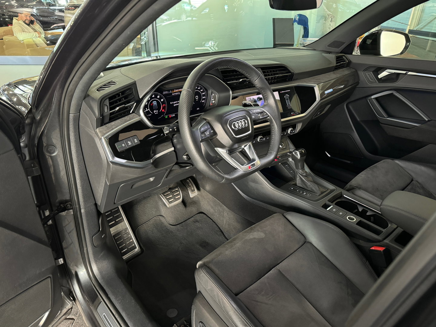 Audi RSQ3 Sportback 2.5 TFSI Quattro Pano|B&O|Keyless|Sfeer