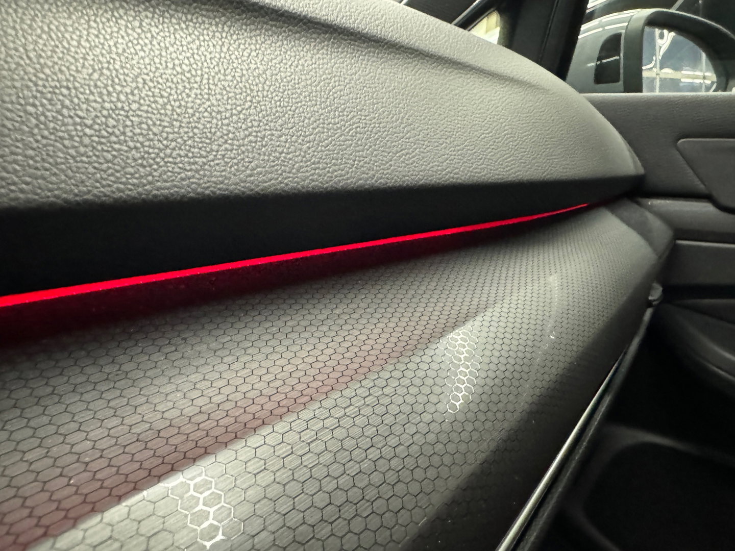 Volkswagen Golf 2.0 TSI GTI Pano|H/K|HuD|Memory|MILLTEK|VOL