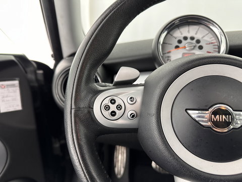 MINI Mini 1.6 Cooper S Chili-Pack ! STORING OLIEDRUK-OILPRESSURE FAULT ! Aut. *PANO | FULL-LEATHER | BI-XENON | SPORT-SEATS | NAVI-FULLMAP | ECC | HEATED-SEATS | SHIFT-PADDLES | PDC | CRUISE | 17''ALU*