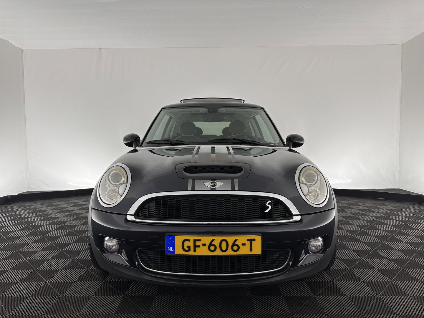 MINI Mini 1.6 Cooper S Chili-Pack ! STORING OLIEDRUK-OILPRESSURE FAULT ! Aut. *PANO | FULL-LEATHER | BI-XENON | SPORT-SEATS | NAVI-FULLMAP | ECC | HEATED-SEATS | SHIFT-PADDLES | PDC | CRUISE | 17''ALU*