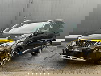 Peugeot 3008 - 1.2 PureTech Allure PANORAMADAK | BOMVOL |