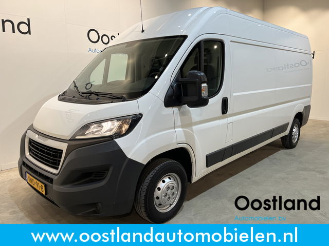 Peugeot Boxer - 2.0 BlueHDI L3H2 130 PK / Airco / Cruise Control / Camera / Trekhaak / 3-Zits