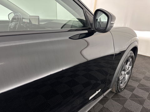 Ford Mustang Mach-E RWD 75 kWh [ 3-Fase-11kW] {SOH-89%} (INCL.BTW) *LEATHER | FULL-LED | DAB | DIGI-COCKPIT | KEYLESS | NAVI-FULLMAP | CARPLAY | HEATED-COMFORTSEATS | TOPVIEW | ADAPTIVE-CRUISE | PRIVACY-GLASS | 18'' ALU*