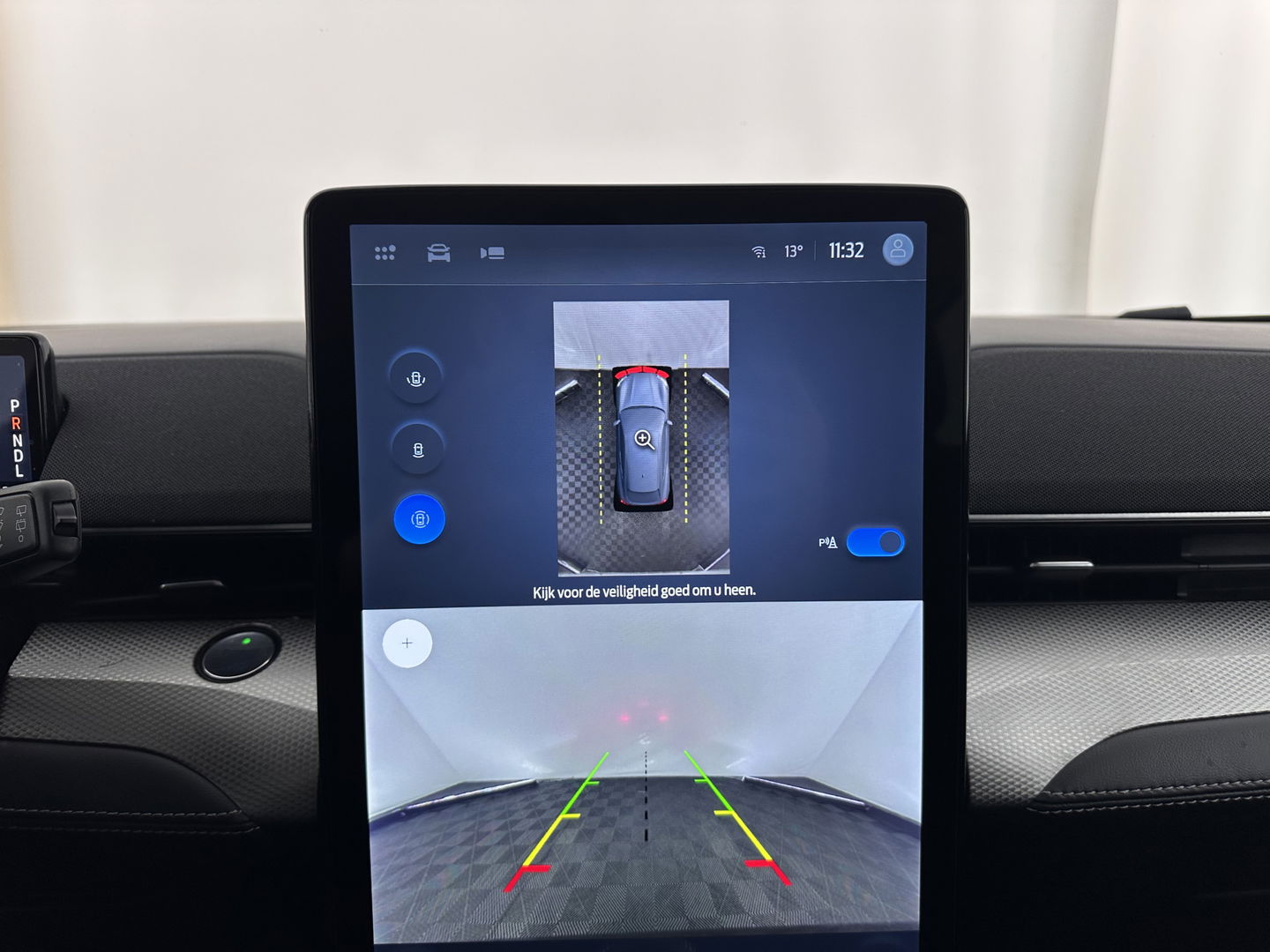 Ford Mustang Mach-E RWD 75 kWh [ 3-Fase-11kW] {SOH-86%} (INCL.BTW) *LEATHER | FULL-LED | DAB | DIGI-COCKPIT | KEYLESS | NAVI-FULLMAP | CARPLAY | HEATED-COMFORTSEATS | TOPVIEW | ADAPTIVE-CRUISE | PRIVACY-GLASS | 18'' ALU*