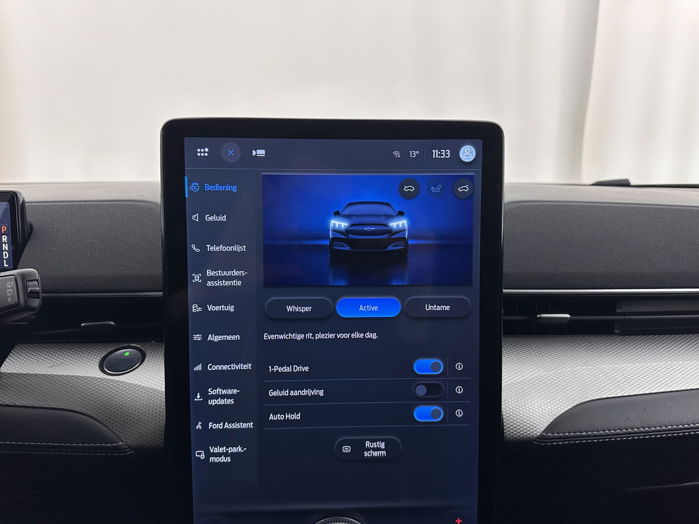 Ford Mustang Mach-E RWD 75 kWh [ 3-Fase-11kW] {SOH-86%} (INCL.BTW) *LEATHER | FULL-LED | DAB | DIGI-COCKPIT | KEYLESS | NAVI-FULLMAP | CARPLAY | HEATED-COMFORTSEATS | TOPVIEW | ADAPTIVE-CRUISE | PRIVACY-GLASS | 18'' ALU*