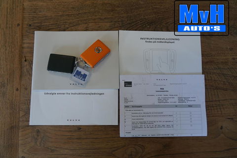 Volvo XC60 2.0 B5 R-Design|235PK|STOELVERW|CAMERA|LEER|KEYLESS