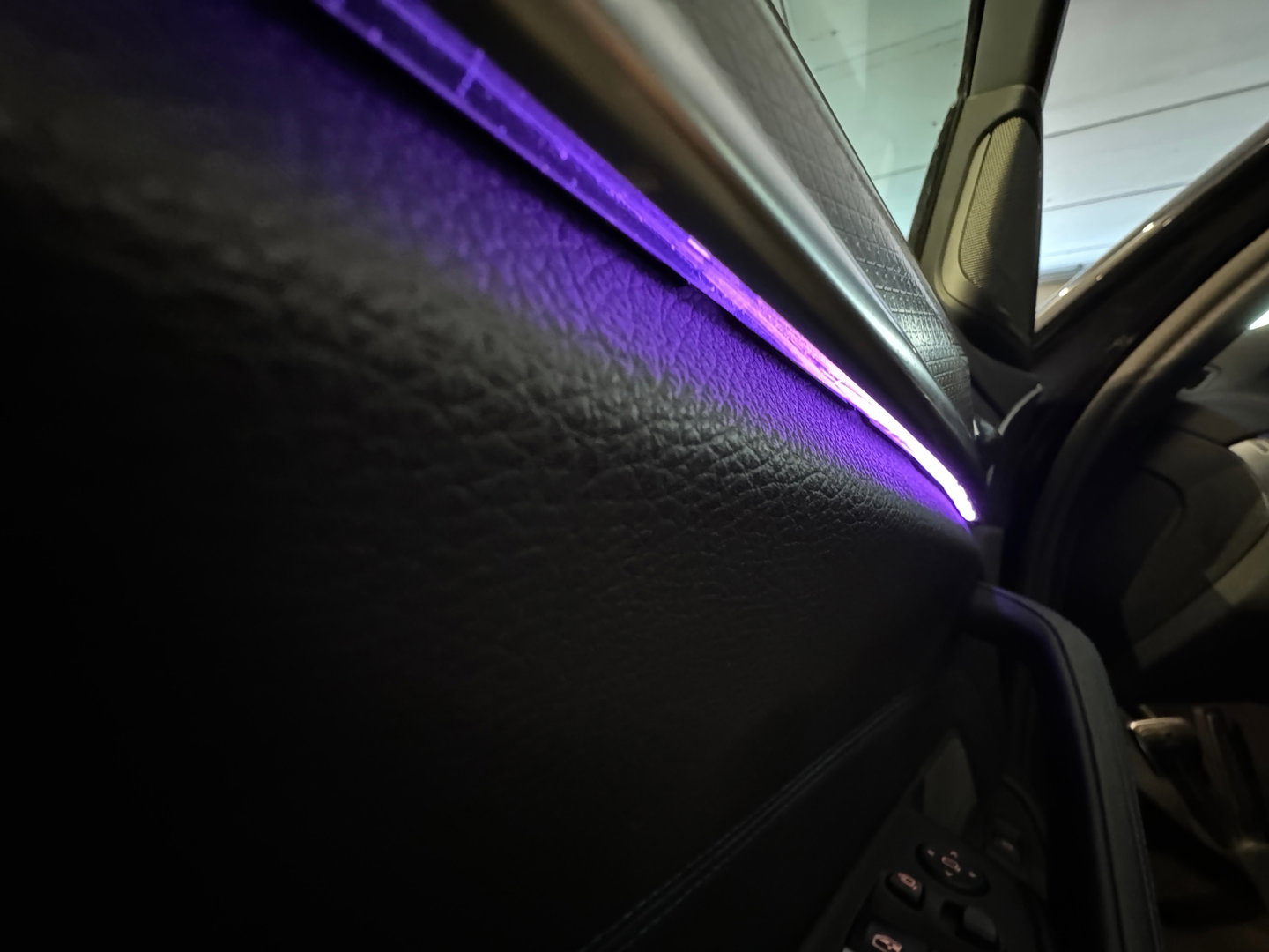 BMW 5 Serie Touring 530i xDrive M Sport High Ex Pano|Sfeer