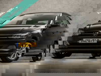 Volkswagen Polo - 1.0 TSI Sportline Automaat (APPLE CARPLAY, ADAPTIVE CRUISE CONTROL, GROOT NAVI, LM VELGEN, SPORTSTOELEN, PARKEERSENSOREN, NIEUWSTAAT)