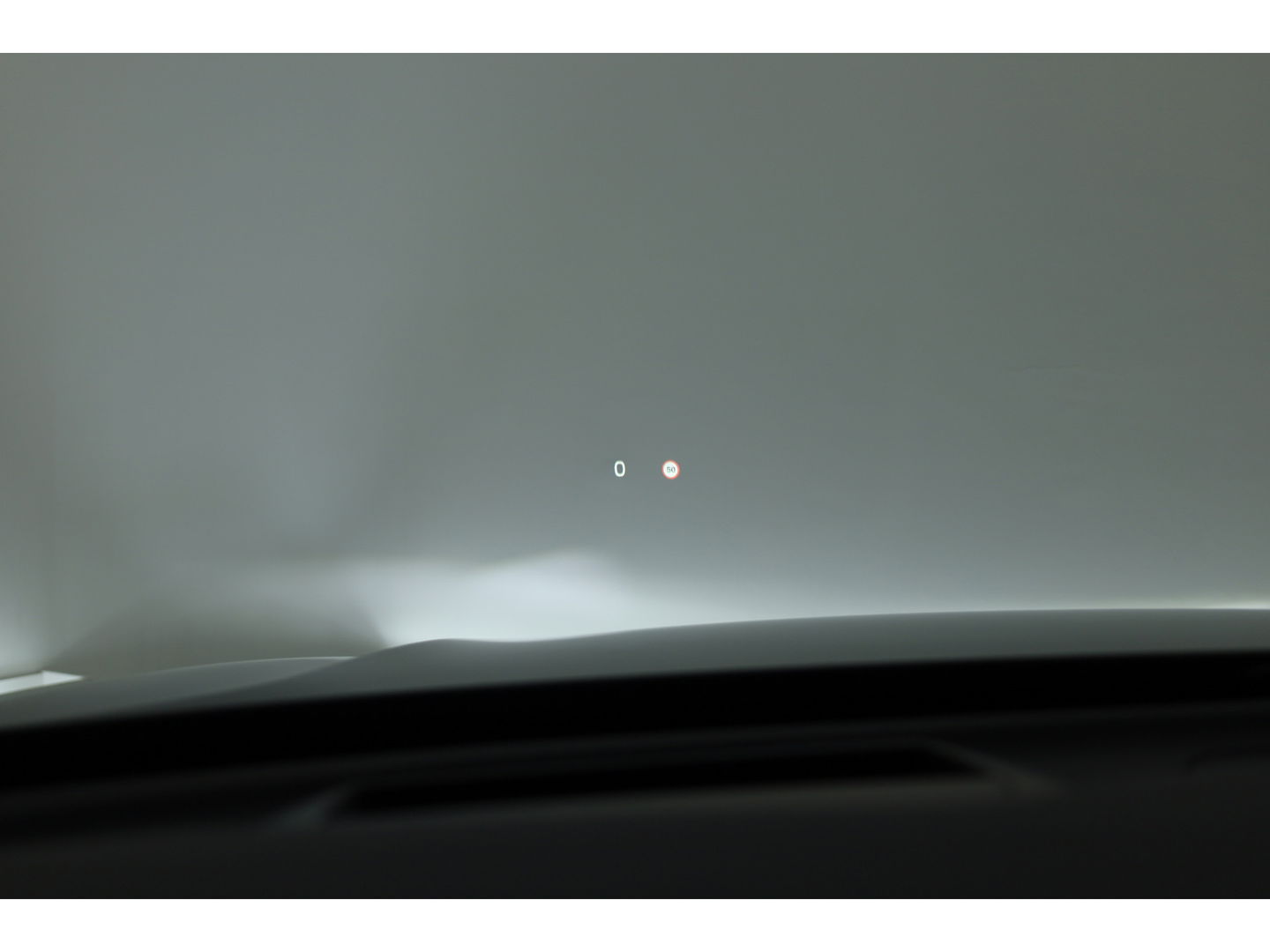 Volvo XC60 2.0 T6 Plug-in hybrid AWD Plus Dark | Facelift | Pano-dak | Trekhaak | 360 camera | Forest Lake |