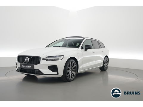 Volvo V60 2.0 T6 Plug-in hybrid AWD Plus Dark | Pano-dak | Head-up | 360 camera | Adap. Cruise | H&K Audio |