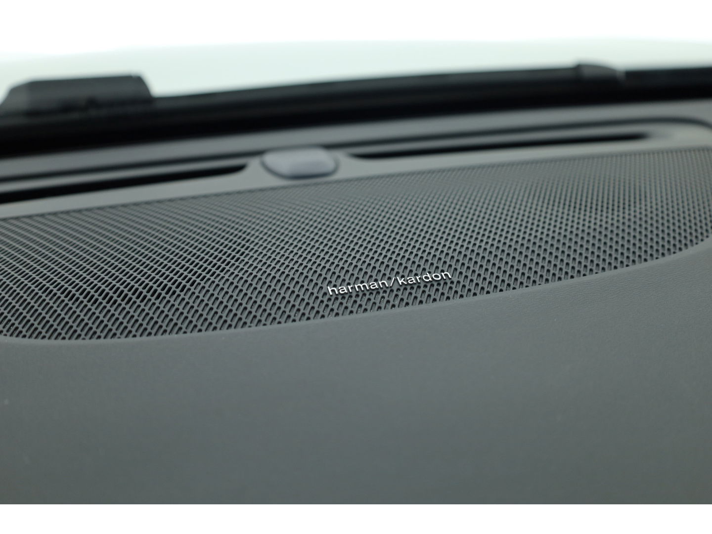 Volvo V60 2.0 T6 Plug-in hybrid AWD Plus Dark | Pano-dak | Head-up | 360 camera | Adap. Cruise | H&K Audio |