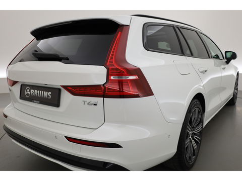 Volvo V60 2.0 T6 Plug-in hybrid AWD Plus Dark | Pano-dak | Head-up | 360 camera | Adap. Cruise | H&K Audio |