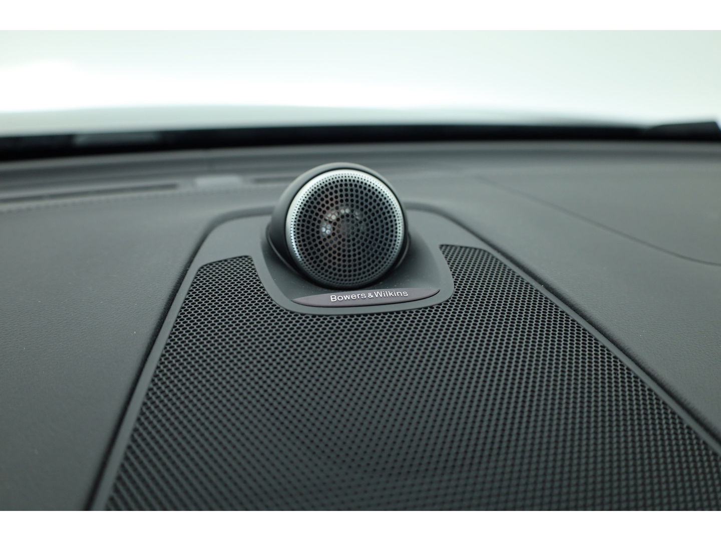 Volvo XC60 2.0 T8 AWD Polestar Engineered | Öhlins | Bowers & Wilkins | 22 inch | Trekhaak | Head-up | Blis | ACC |