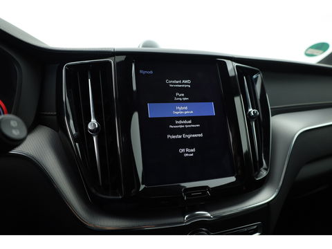 Volvo XC60 2.0 T8 AWD Polestar Engineered | Öhlins | Bowers & Wilkins | 22 inch | Trekhaak | Head-up | Blis | ACC |