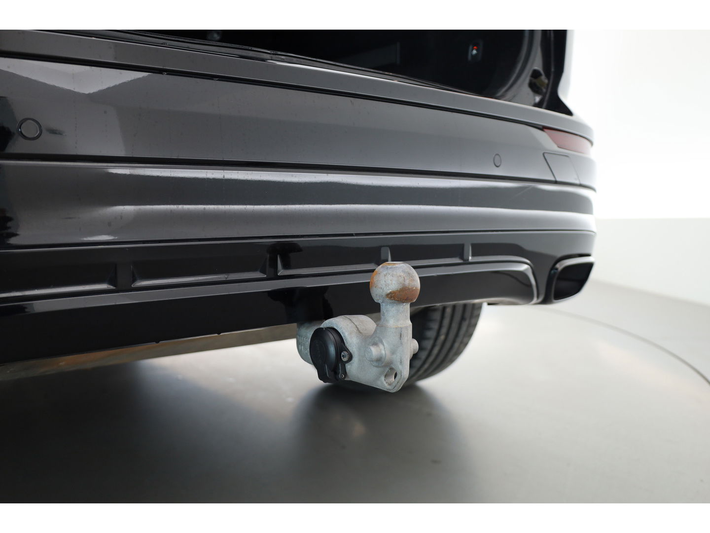 Volvo XC60 2.0 T8 AWD Polestar Engineered | Öhlins | Bowers & Wilkins | 22 inch | Trekhaak | Head-up | Blis | ACC |