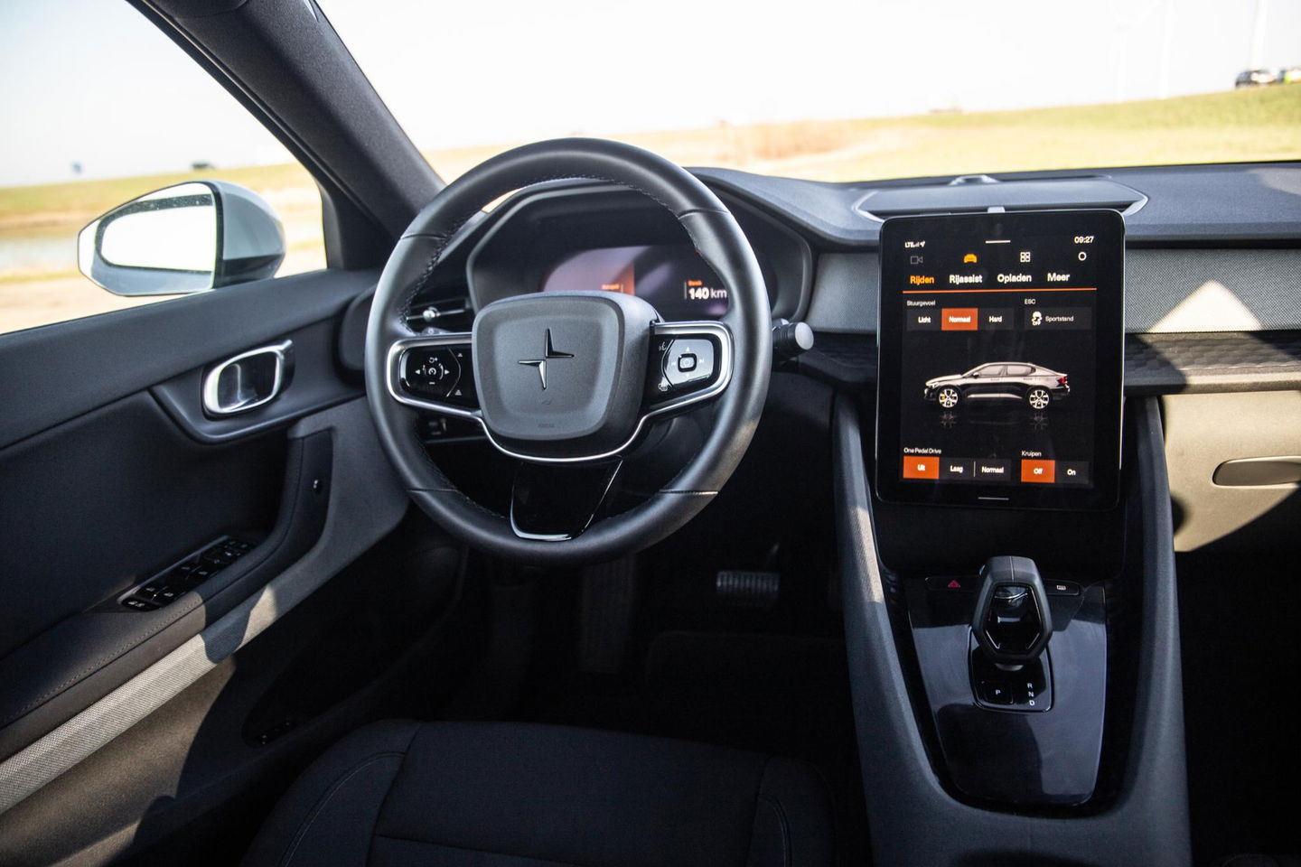 Polestar 2 Standard Range Single Motor 63kWh CAMERA / KEYLESS / NAVI