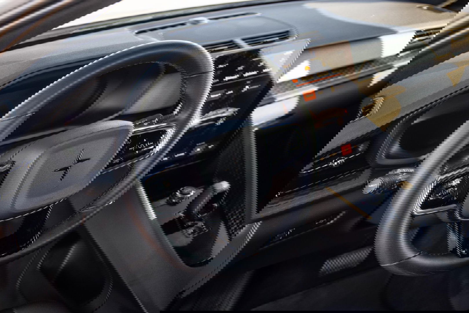 Polestar 2 Standard Range Single Motor 63kWh CAMERA / KEYLESS / NAVI