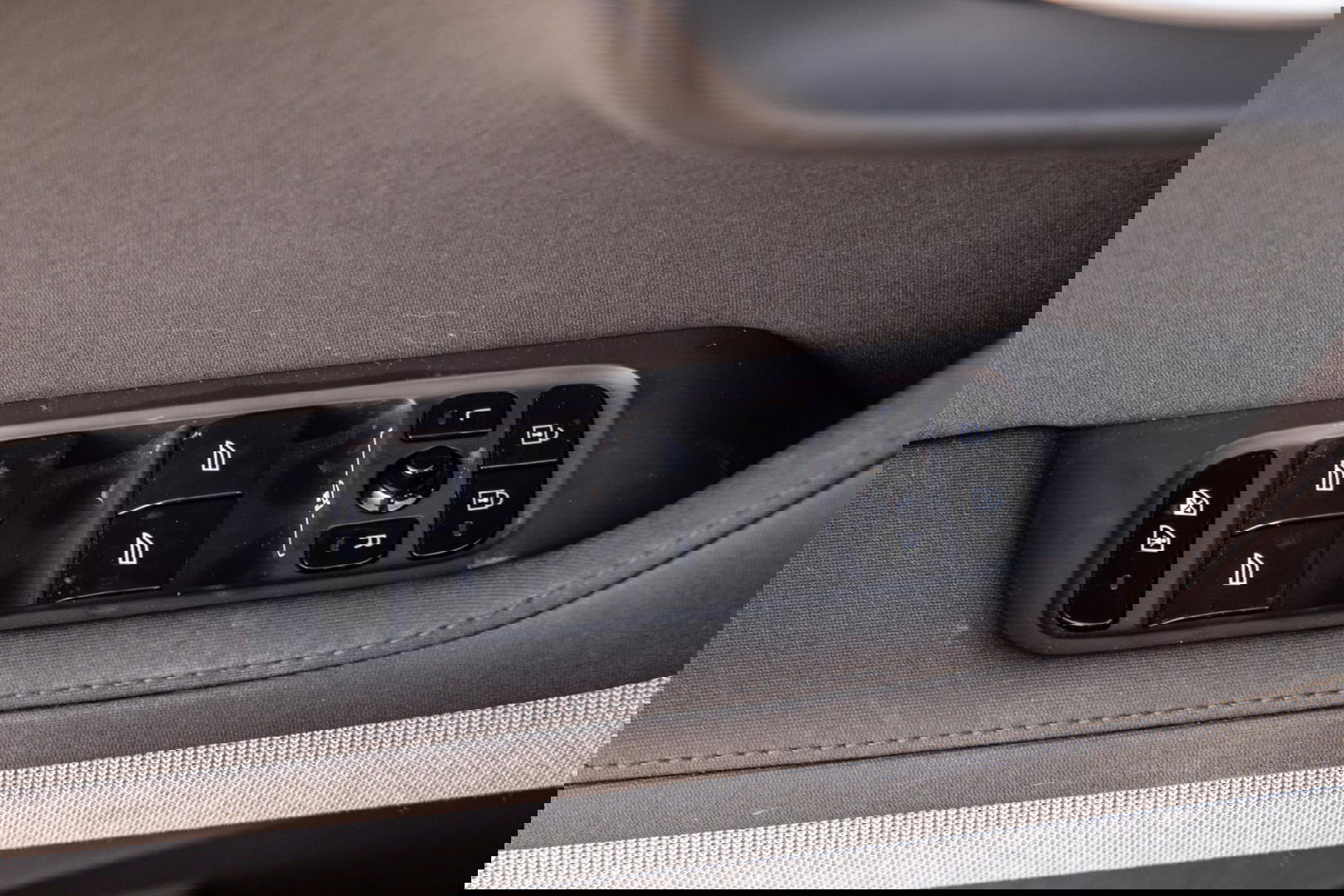 Polestar 2 Standard Range Single Motor 63kWh CAMERA / KEYLESS / NAVI