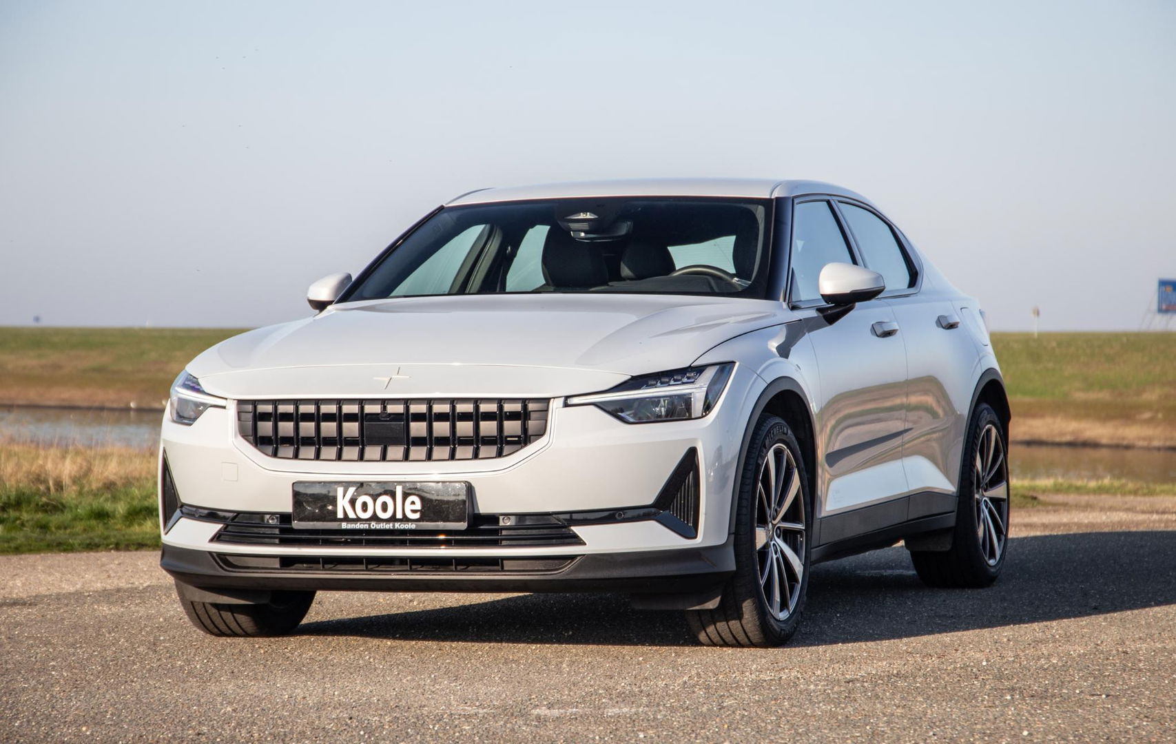 Polestar 2 Standard Range Single Motor 63kWh CAMERA / KEYLESS / NAVI