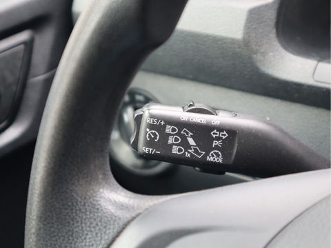 Volkswagen Caddy 2.0 TDI 75pk Euro 6 - Imperiaal - Trekhaak - Airco