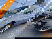 Renault Kangoo - Family 3+1 Rolstoelauto 1.2 TCe Limited Start&Stop (Nette en goed onderhouden 3+1 Rolstoelauto met bodemverlaging!)