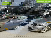 Volvo V40 - 2.0 D4 Momentum Business|Trekhaak|Navi|Clima