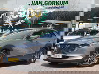 Mazda CX-30 - 2.0 e-SkyActiv-G M Hybrid Comfort Navi / Trekh / Stoel/stuurverw / Cruise / Camera / Head-up All-season banden
