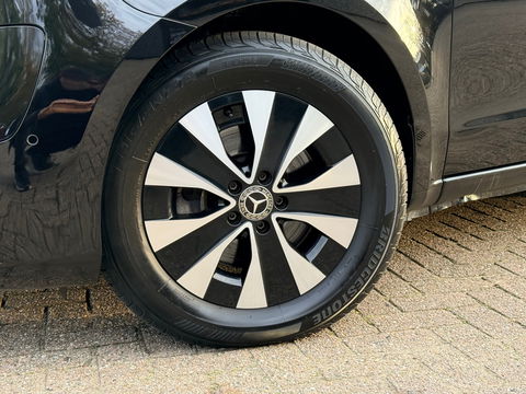 Mercedes-Benz EQV 300 90kWh SoH 97,1 % L3 Extra Lang - 8 Zits - Leder - elc. Schuif