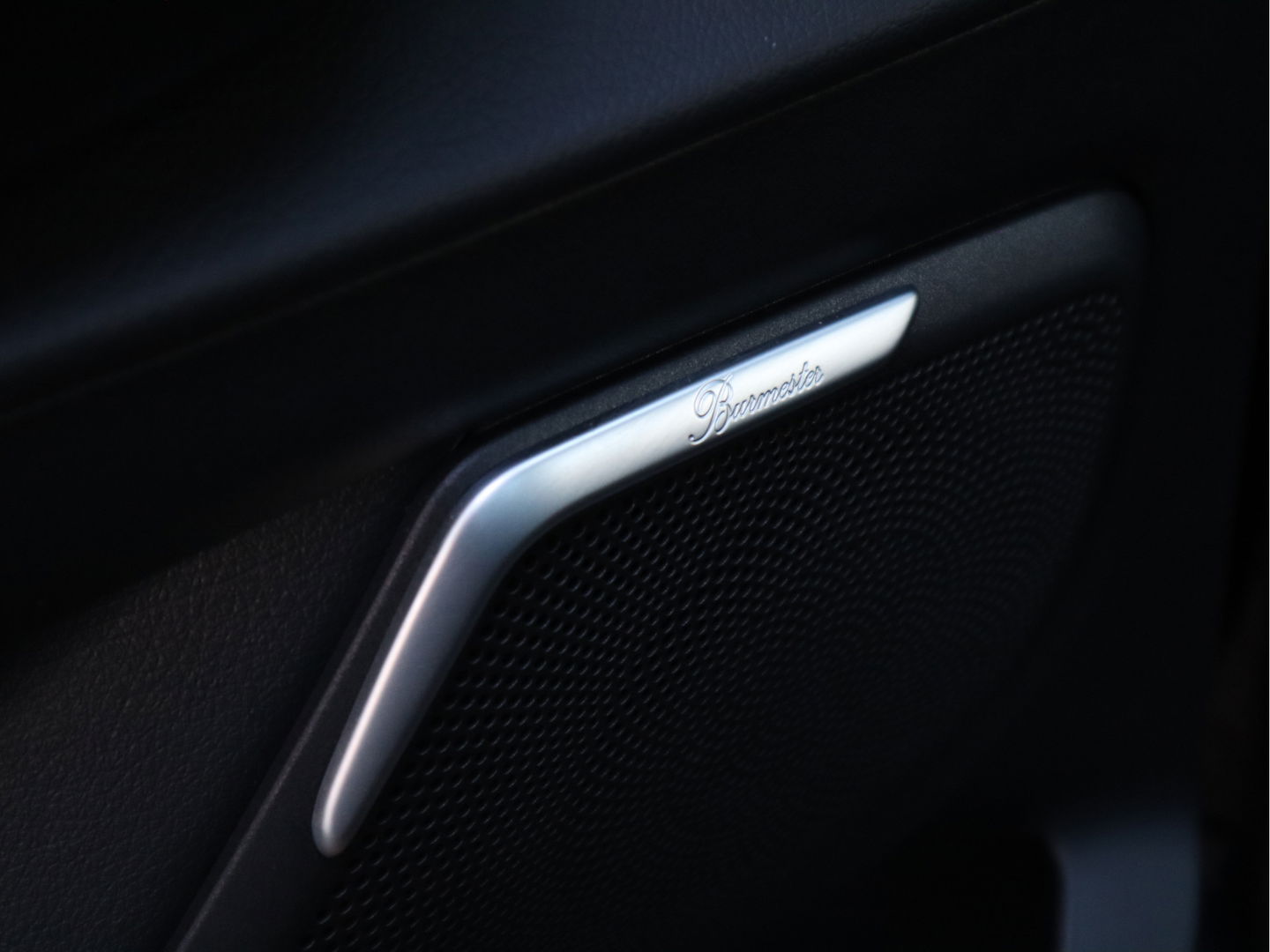 Mercedes-Benz EQV 300 90kWh SoH 96,2 % Lang L2 - 8 Persoons - PANO - Leder - Veel opties