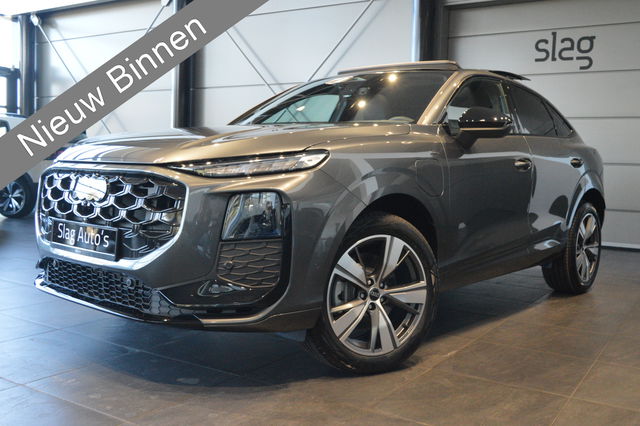 Audi Q3 - Sportback e-hybrid 3X S-LINE LEER pano trekhaak camera 272 pk !!