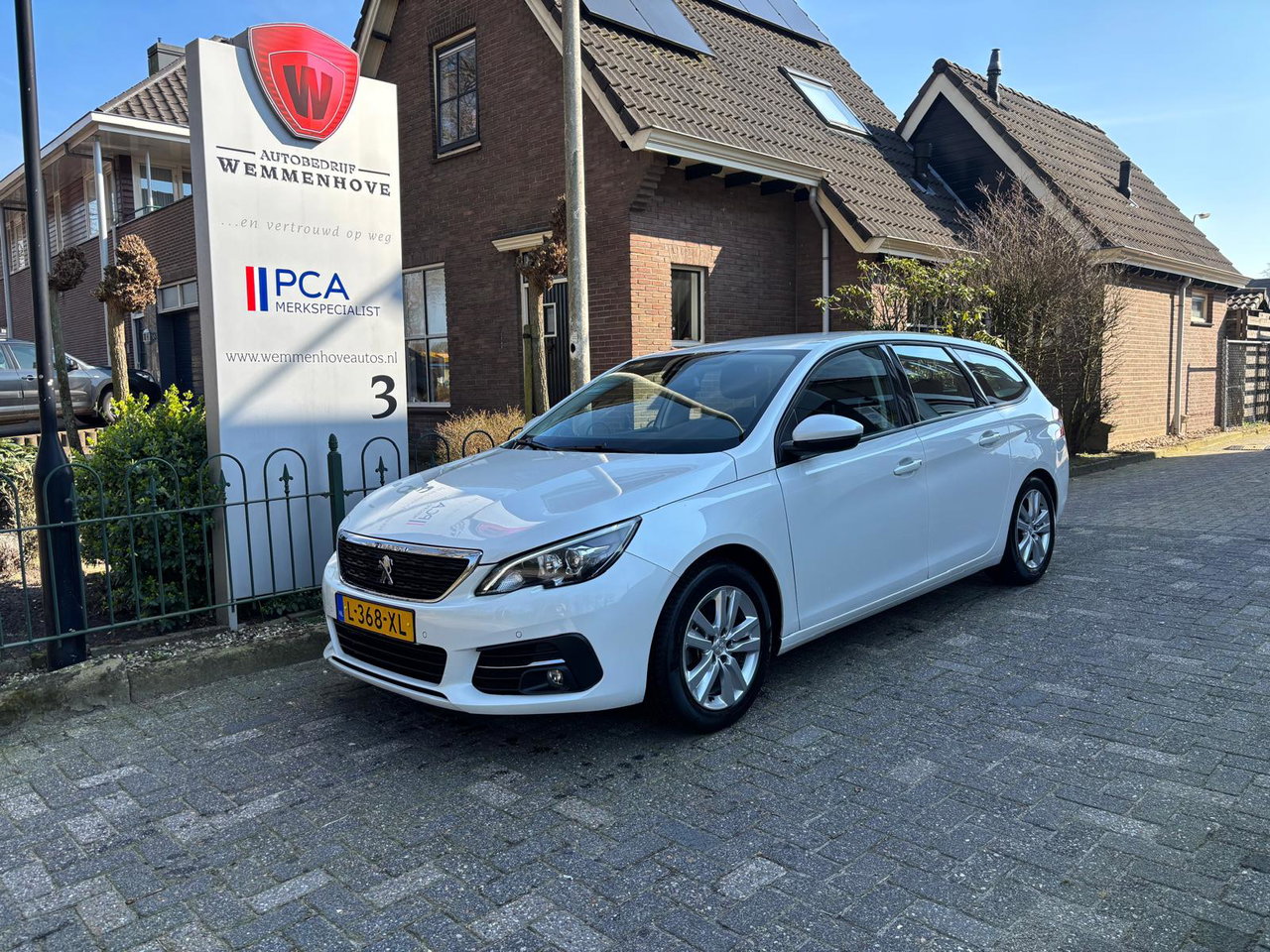 Peugeot 308
