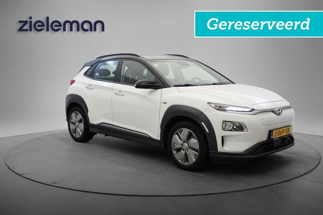 Hyundai Kona - Electric Comfort 64 kWh Fase 3 - Carplay, Camera, Cruise, Navi, SOH 100% GERESERVEERD!!!