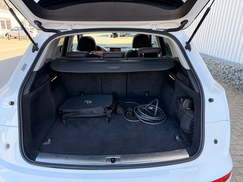 Audi Q5 55 TFSI Plug-in SOH 98% Hybride Quattro 300PK Competition S-Line Panoramadak Led-Xenon