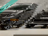 Peugeot 5008 - 1.2 PureTech Allure Sport 7 Persoons 131Pk Automaat (APPLE CARPLAY, GROOT NAVI, MEMORY SEATS, LEDER, STOELVERWARMING, 360 CAMERA, GETINT GLAS, NIEUWE APK, NIEUWSTAAT)