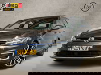 Volkswagen Golf - 1.4 TSI GTE 204Pk Automaat (SCHUIFDAK, APPLE CARPLAY, CAMERA, LEDER, STOELVERWARMING, SPORTSTOELEN, GETINT GLAS, ADAPTIVE CRUISE, NIEUWSTAAT)