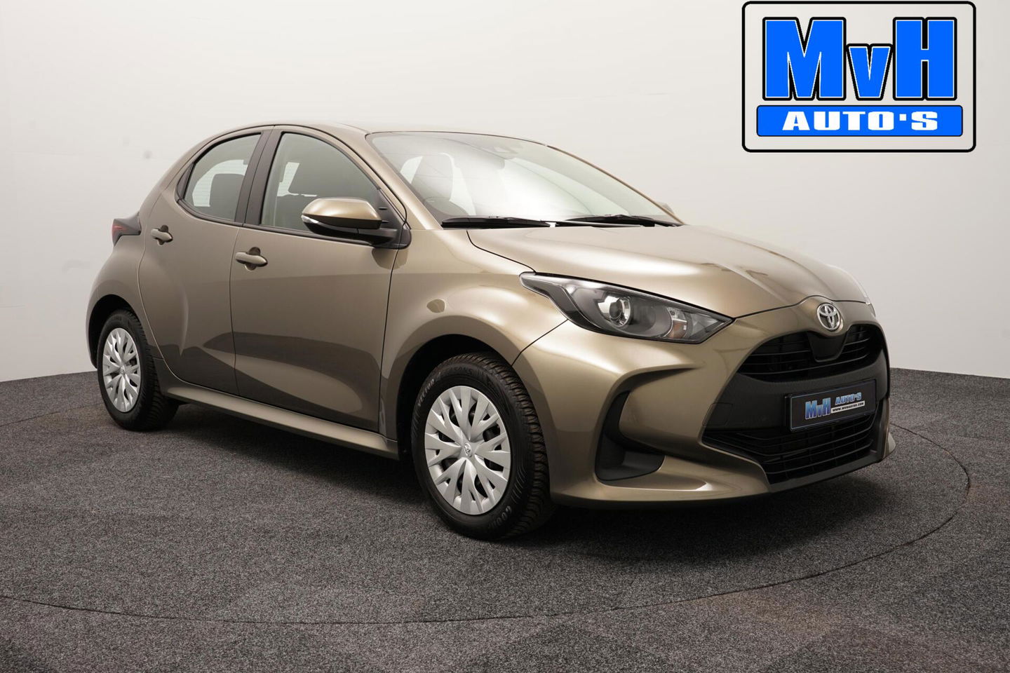 Toyota Yaris 1.5 VVT-i Active|CAMERA|ADAP.CRUISE|CARPLAY|NAP