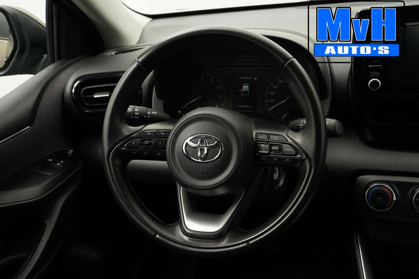 Toyota Yaris 1.5 VVT-i Active|CAMERA|ADAP.CRUISE|CARPLAY|NAP