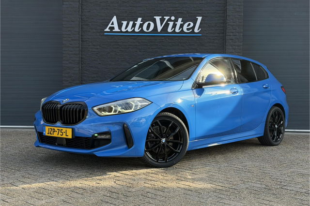 BMW 1 Serie - 118i M-Sport | M-Kuipstoelen | Camera | Comfort Access | Stoel + Stuurverwarming | Fabr. Garantie 07-2027