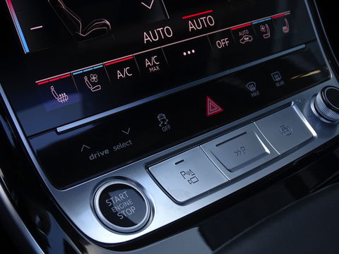 Audi A8 60 TFSie 449PK Quattro / Audi Exclusive / Matrix / B&O / 360°