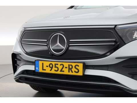 Mercedes-Benz EQA 250 Business Solution AMG 67 kWh | SOH 95.5% | Dig. Cockpit | Pano | Elek. Trekhaak | Stoelverw. | Adapt. Cruise | Camera | 18''