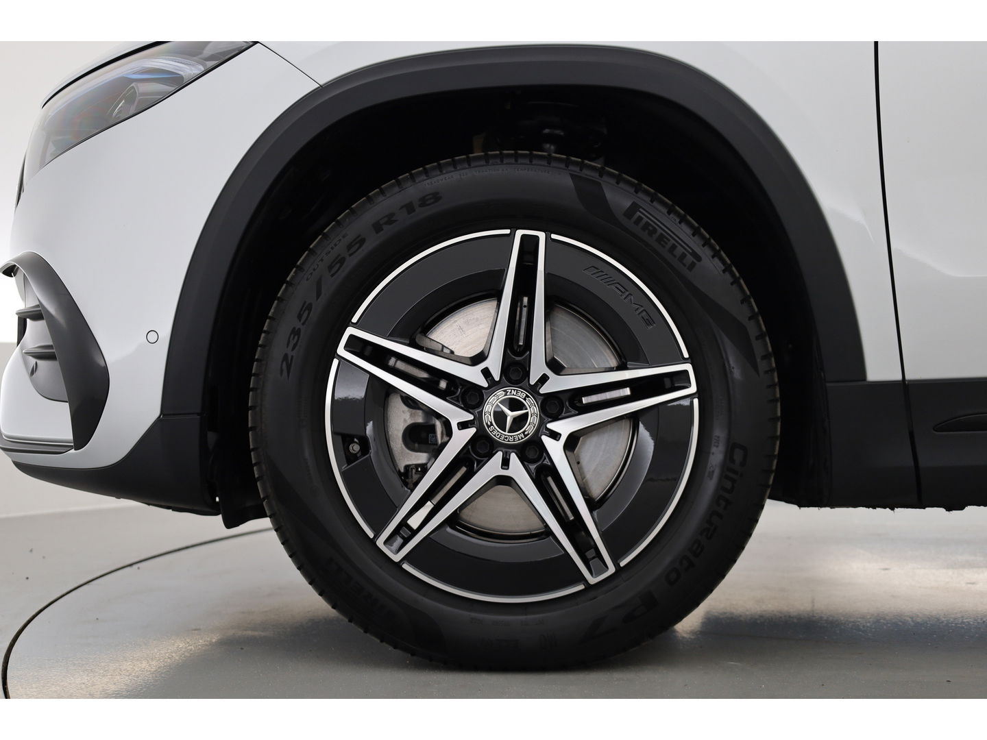 Mercedes-Benz EQA 250 Business Solution AMG 67 kWh | SOH 95.5% | Dig. Cockpit | Pano | Elek. Trekhaak | Stoelverw. | Adapt. Cruise | Camera | 18''