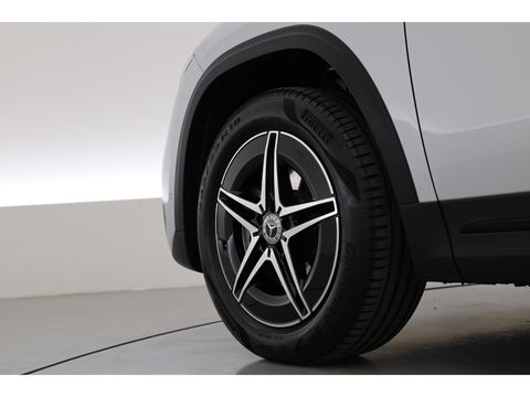 Mercedes-Benz EQA 250 Business Solution AMG 67 kWh | SOH 95.5% | Dig. Cockpit | Pano | Elek. Trekhaak | Stoelverw. | Adapt. Cruise | Camera | 18''